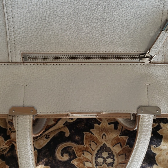 Ralph Lauren White Leather Tote Bag #129 - Picture 9 of 10